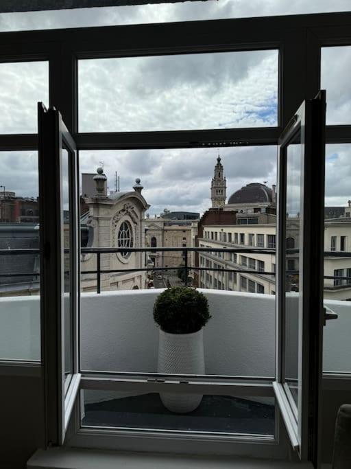 Bel Appartement Climatise En Plein Coeur De Lille Exteriör bild